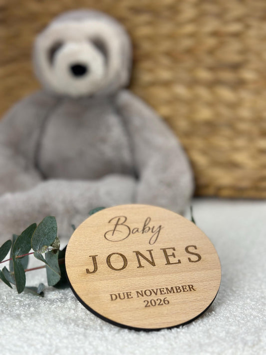 Personalised Pregnancy Announcement Disc | Baby Due Sign | New Baby | Wooden Due Date Plaque | Social Media Prop | Boy | Girl | Gift