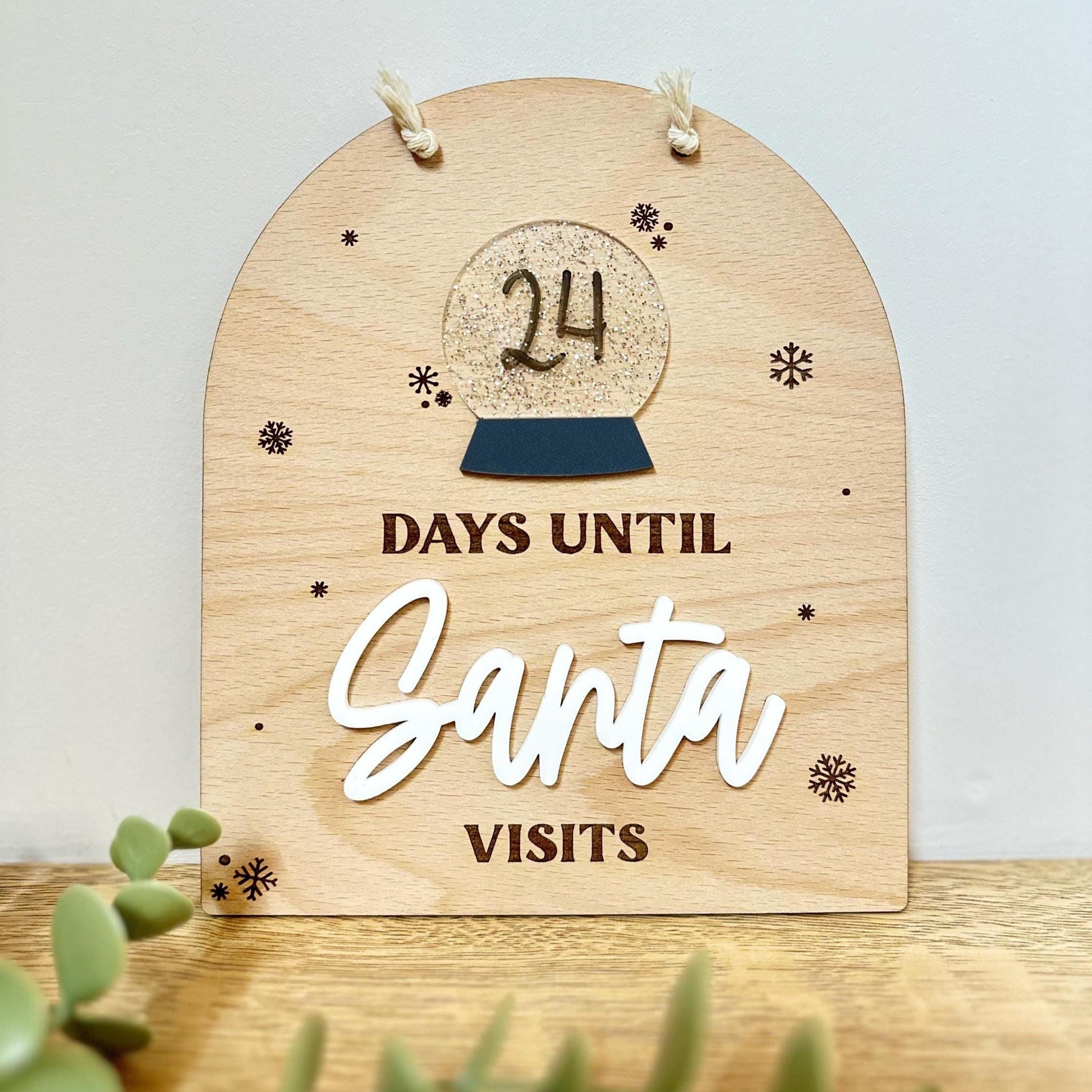 Hanging Countdown to Christmas | Snow Globe | Days Until Santa | Visit | Santa | Tradition | Gift