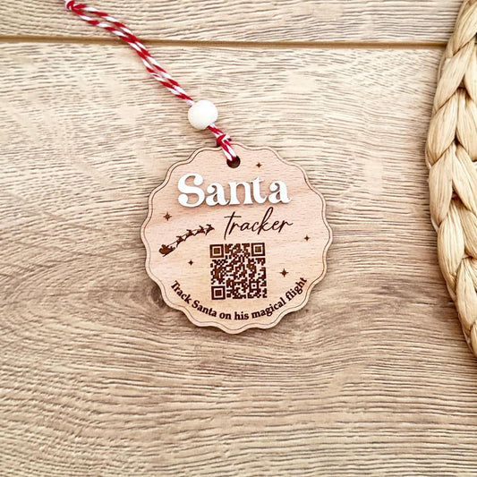 Santa Tracker | Scan to Track | Bauble | Fun | Gift | Child | Activity | Christmas | QR Code | Interactive