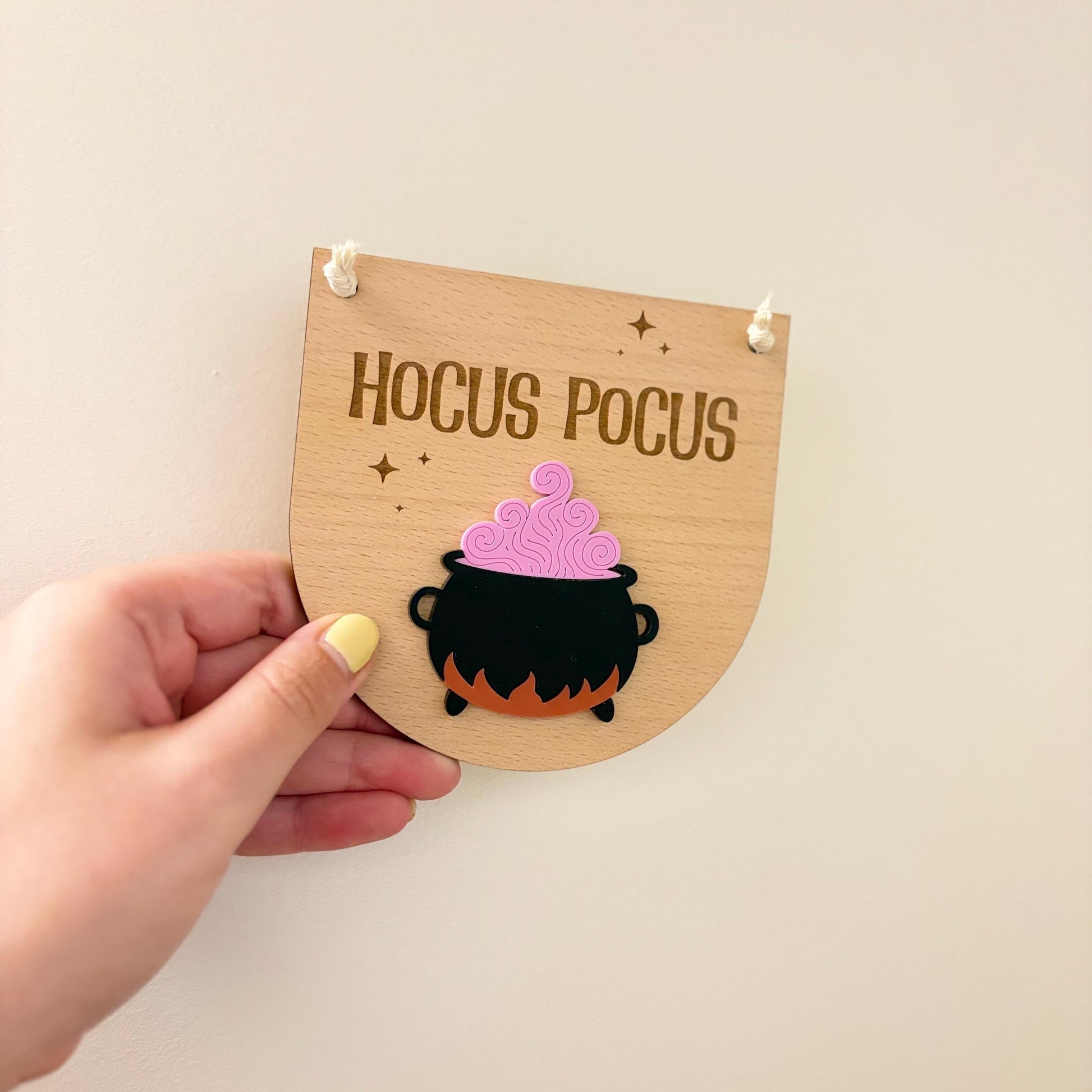 Hocus Pocus Hanging Sign | Hanging Decoration | Seasonal Decor | Halloween Home Decor | Witch Cauldron | Spooky Gift